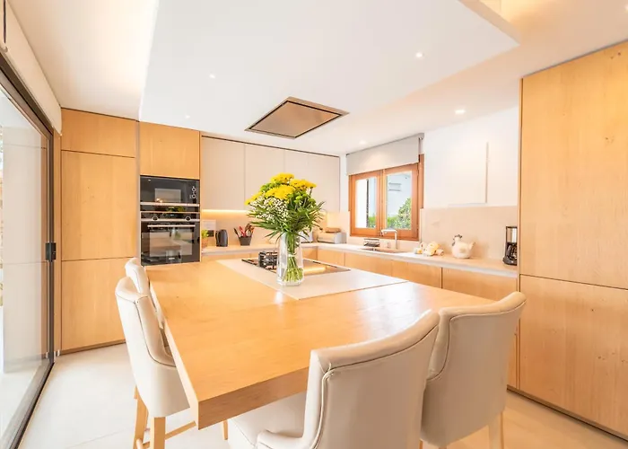 Ana Port de Pollenca